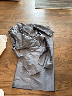 Elegant Gray Long-Sleeve Wrap Dress